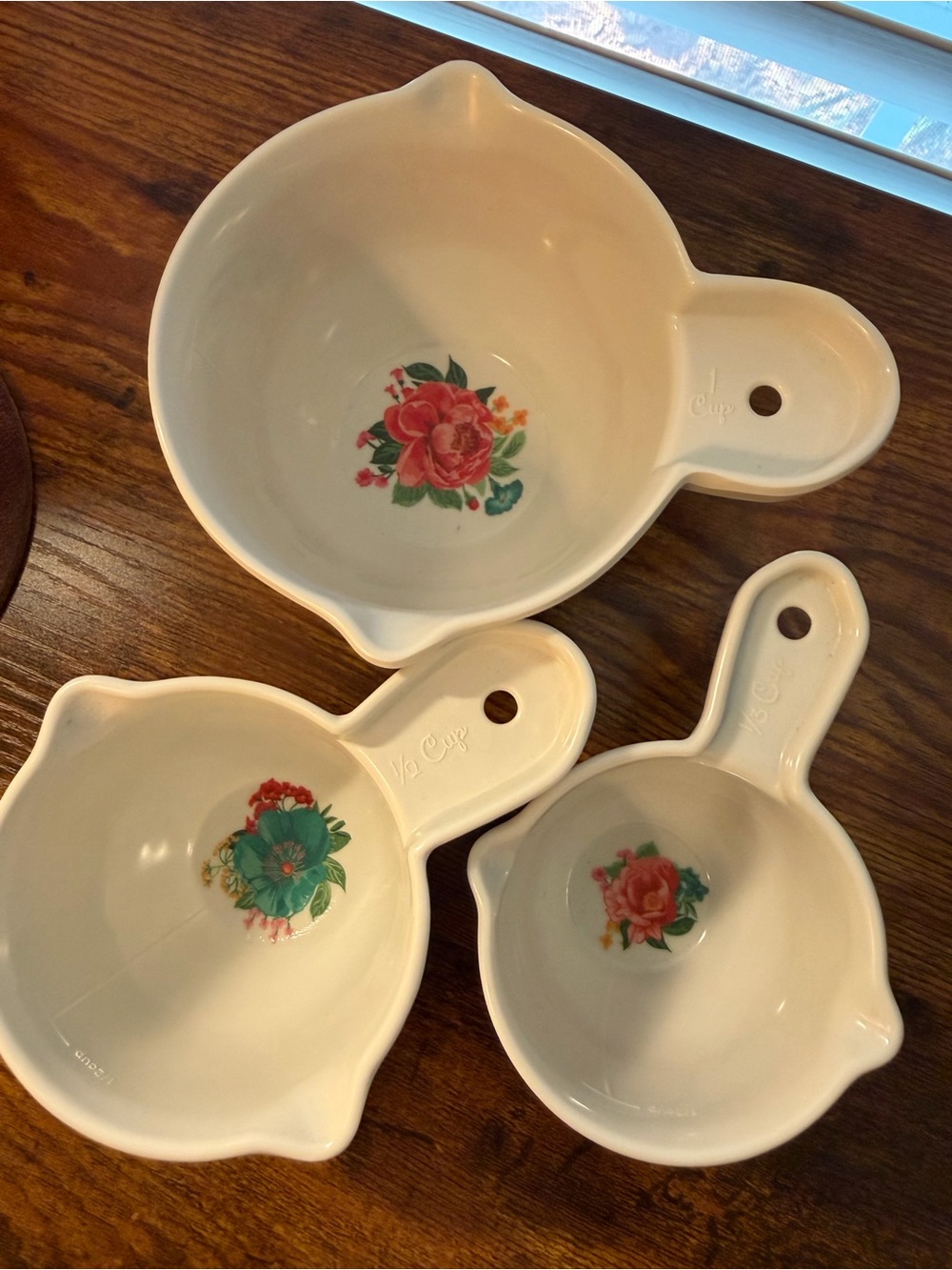Floral Measuring Cups Set - White with Pink & Teal Flowers